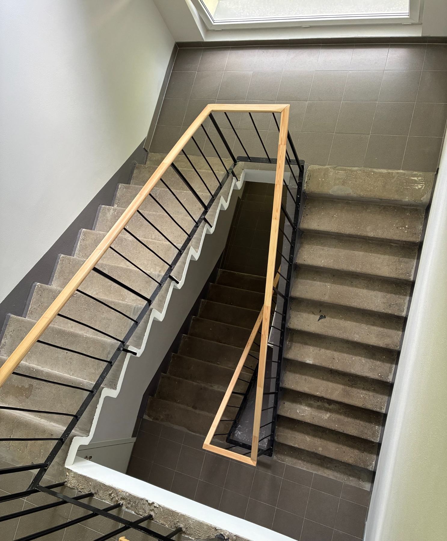 Completed staircase renovation at Raadiojaama tee 1.